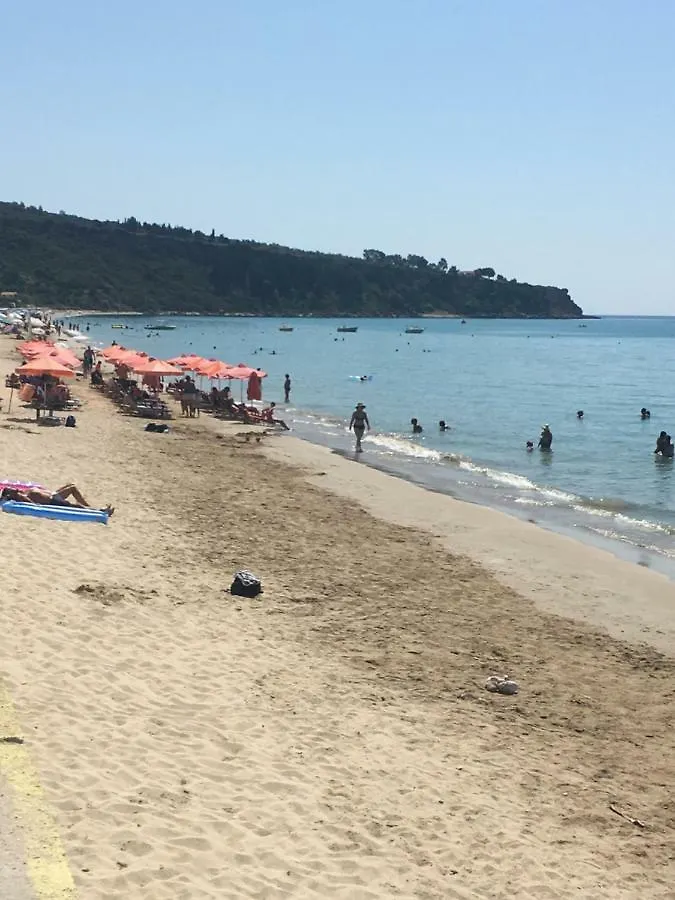 George Apartments Lourdata  Holiday home Lourdata (Kefalonia)